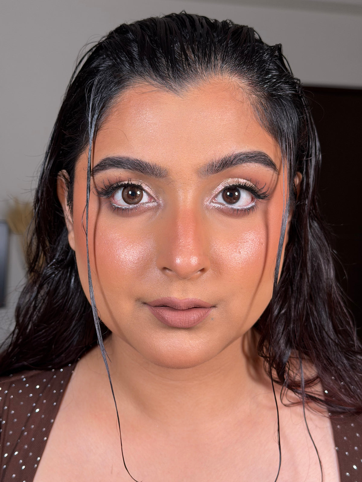 Velvet brown yearly lenses