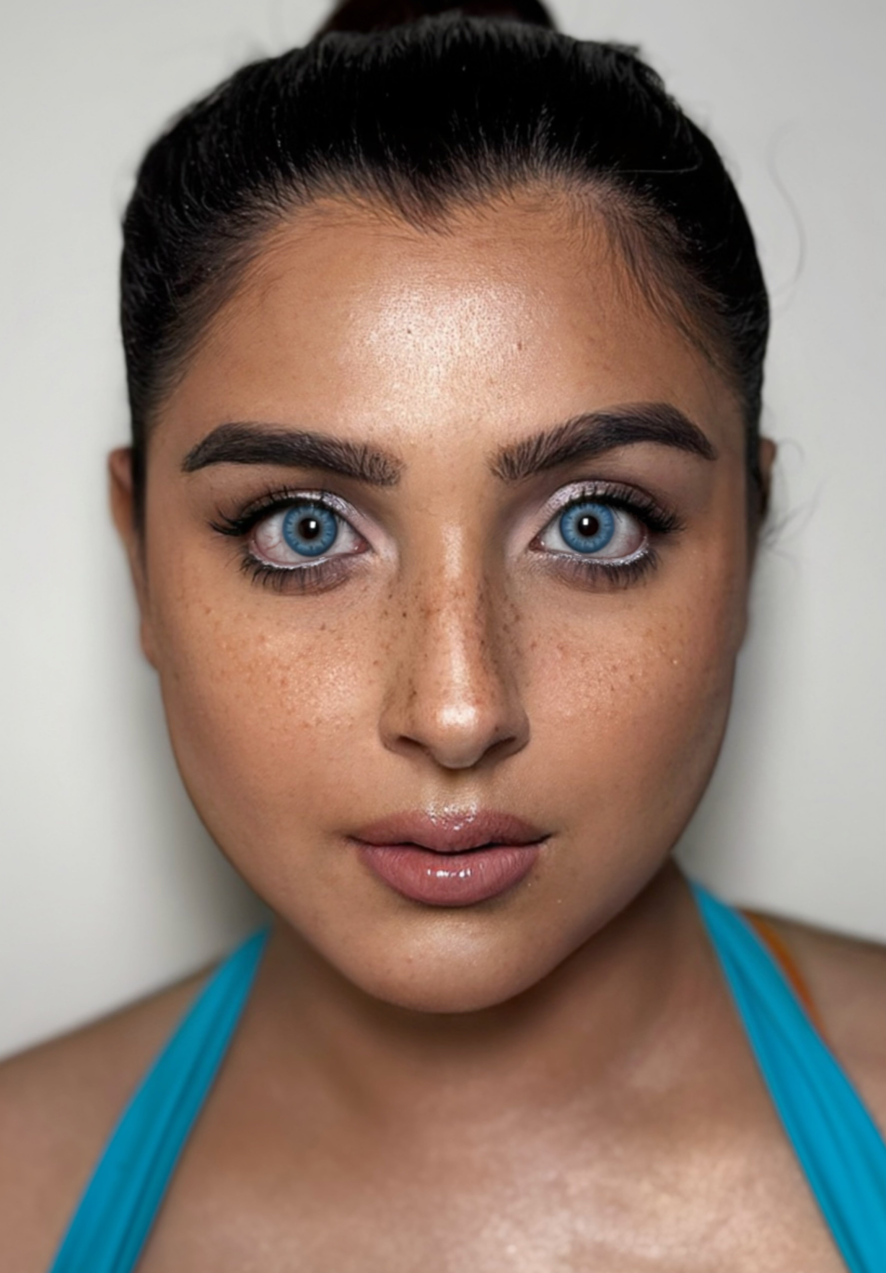 indigo blue monthly lens