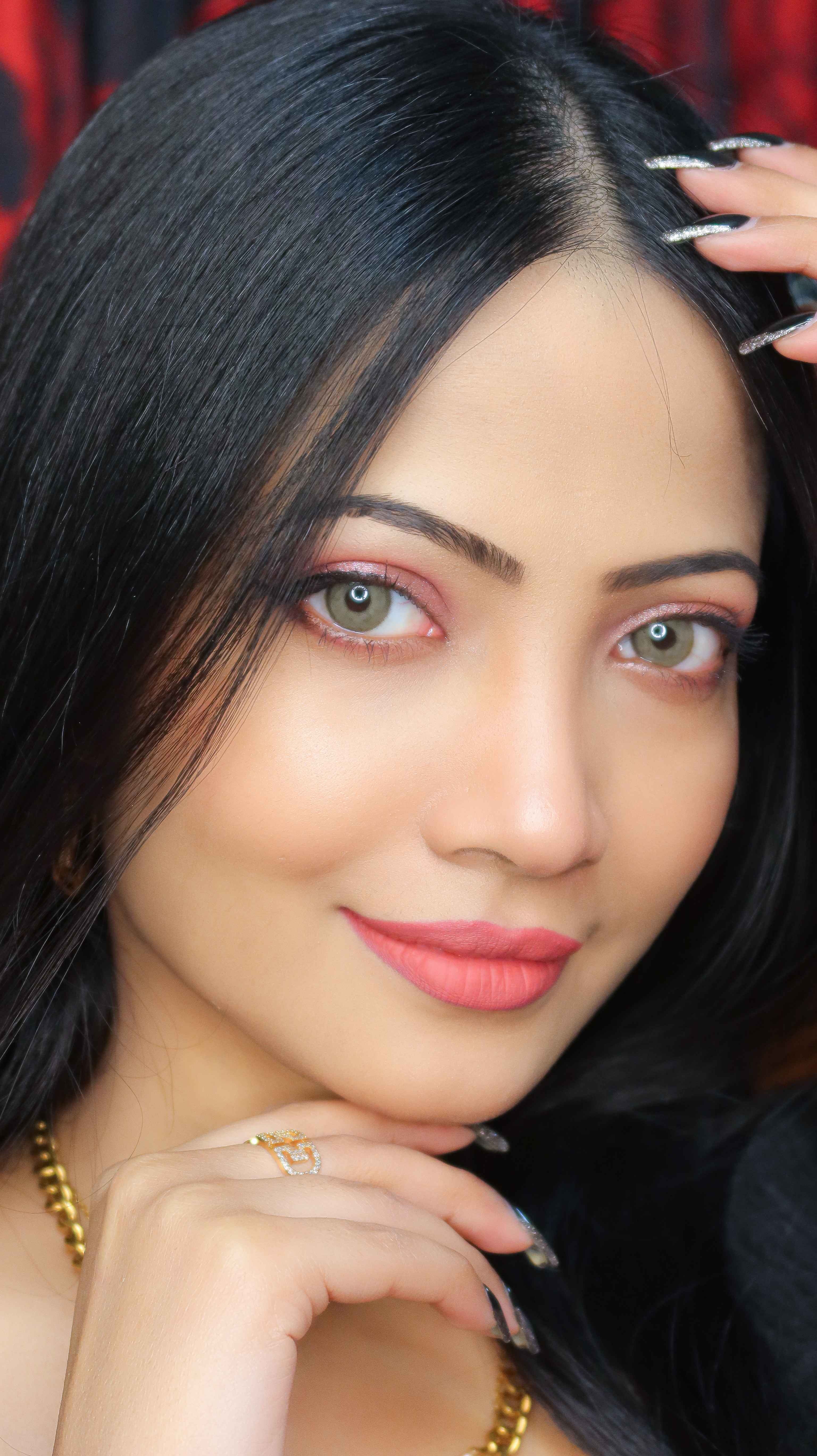 Silvana Gray Monthly