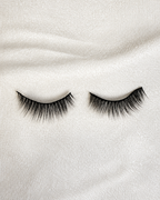 VYNKL lashes - London