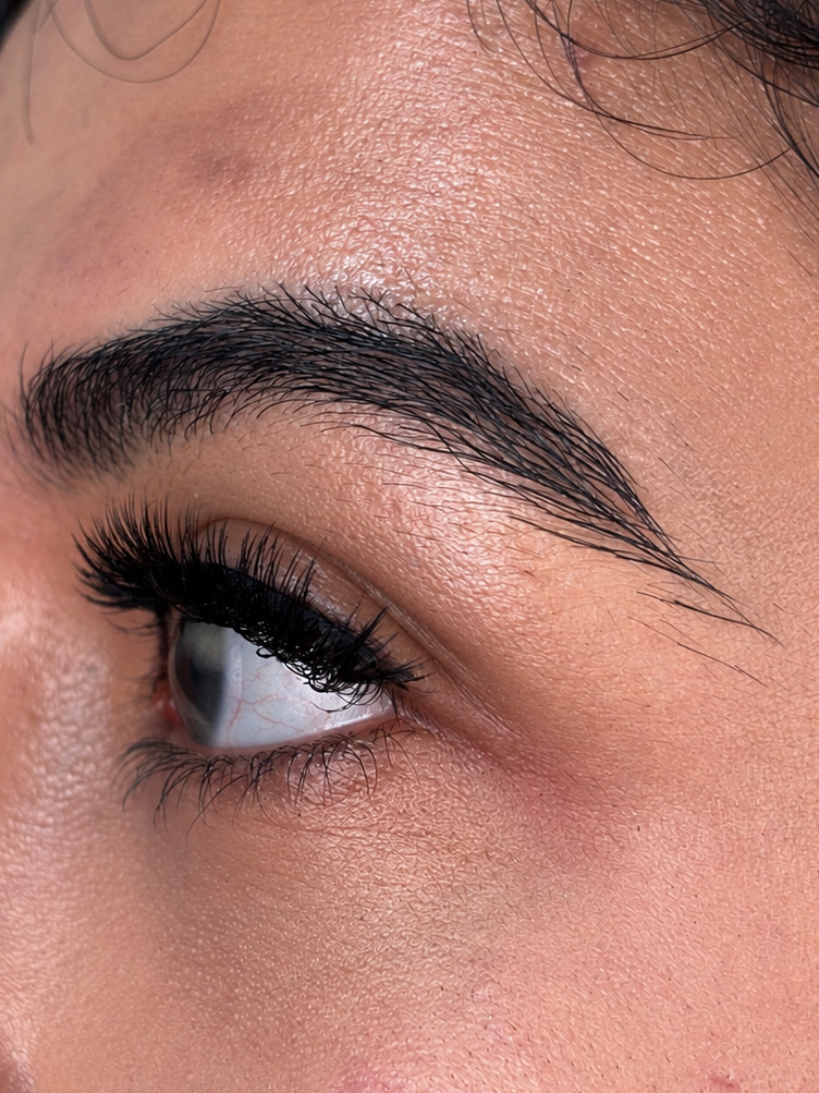VYNKL lashes - Monaco