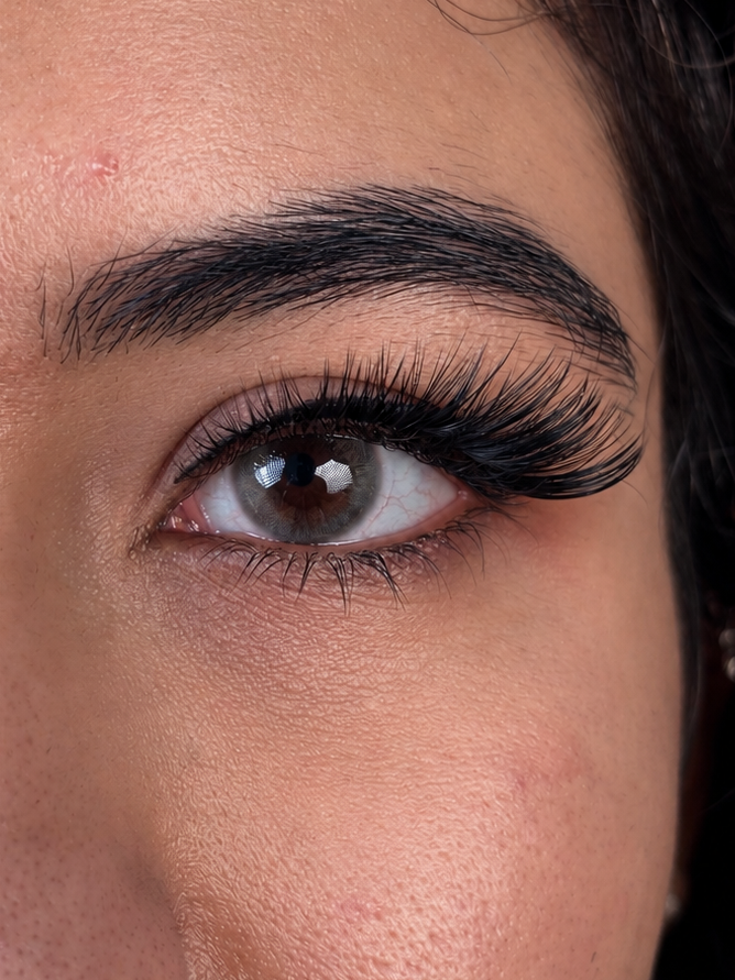 VYNKL lashes - Istanbul