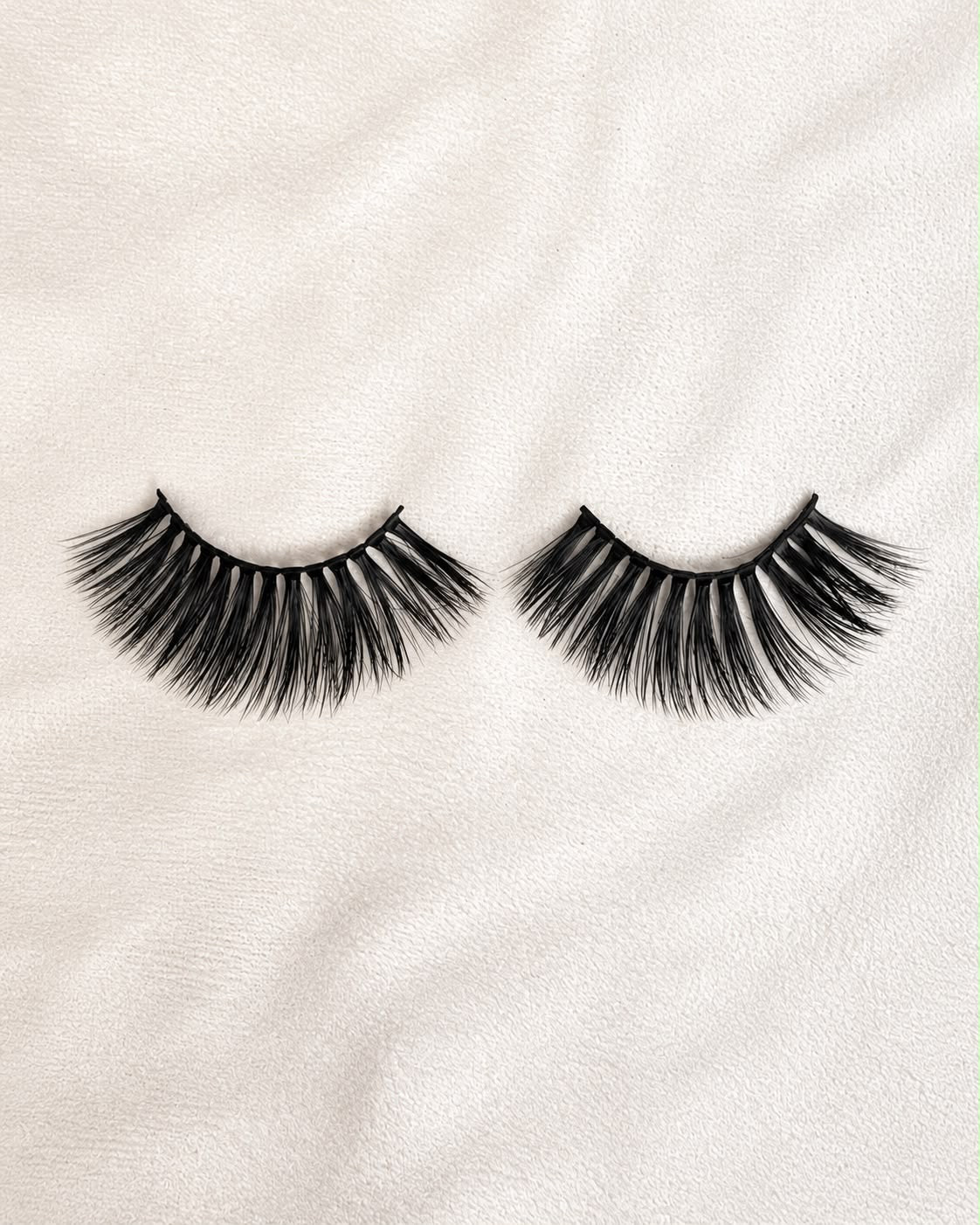 VYNKL Lashes - Doha