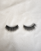 VYNKL Lashes- Venice