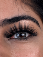 VYNKL Lashes -Mexico City