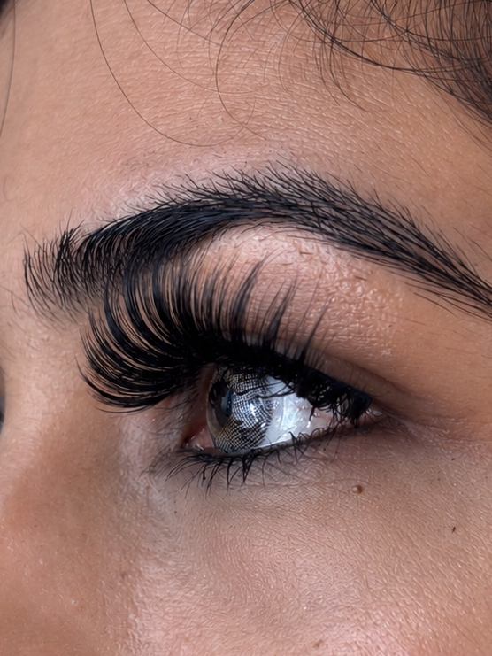 VYNKL LASHES - Abu Dhabi