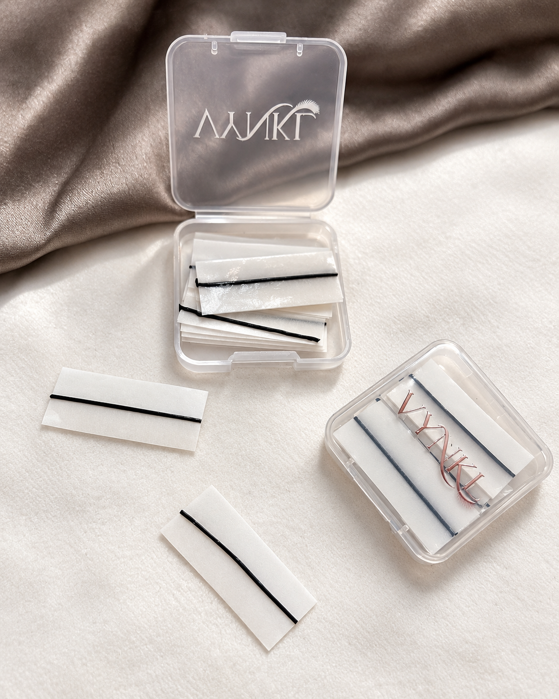 VYNKL lashes - Lash Glue strips (Pack of 10 Strips)