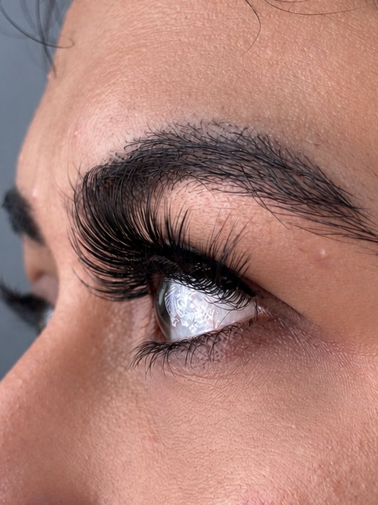 VYNKL Lashes- Mumbai