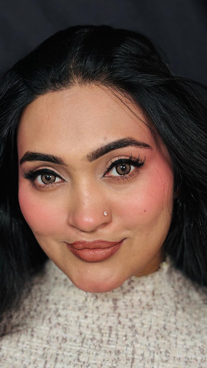 Warm brown yearly lenses